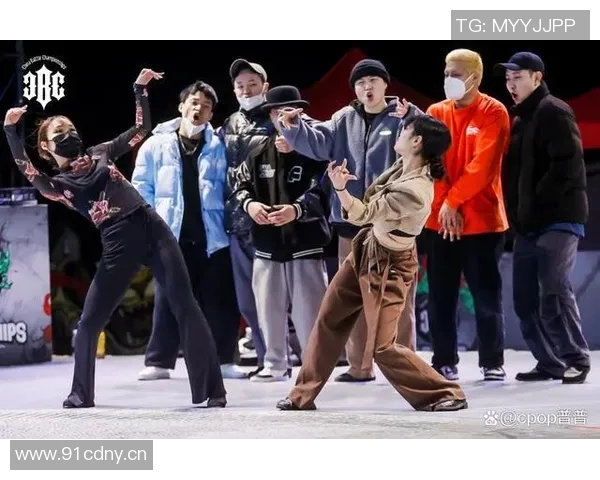 成都街舞队状态引发热议舞者们的表现与团队默契成焦点 成都街舞队状态引发热议舞者们的表现与团队默契成焦点