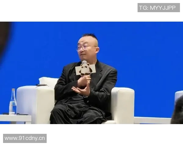 杨磊专访:从青涩少年到篮球明星的成长之路回顾 杨磊专访:从青涩少年到篮球明星的成长之路回顾